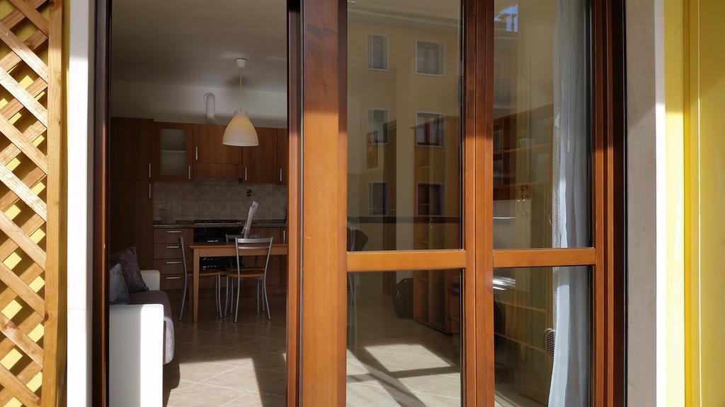 Bilocale Via Imola 4 Apartment Verona Luaran gambar