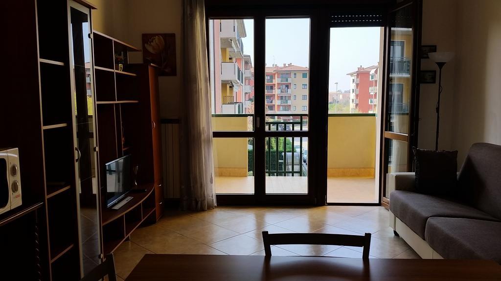 Bilocale Via Imola 4 Apartment Verona Luaran gambar